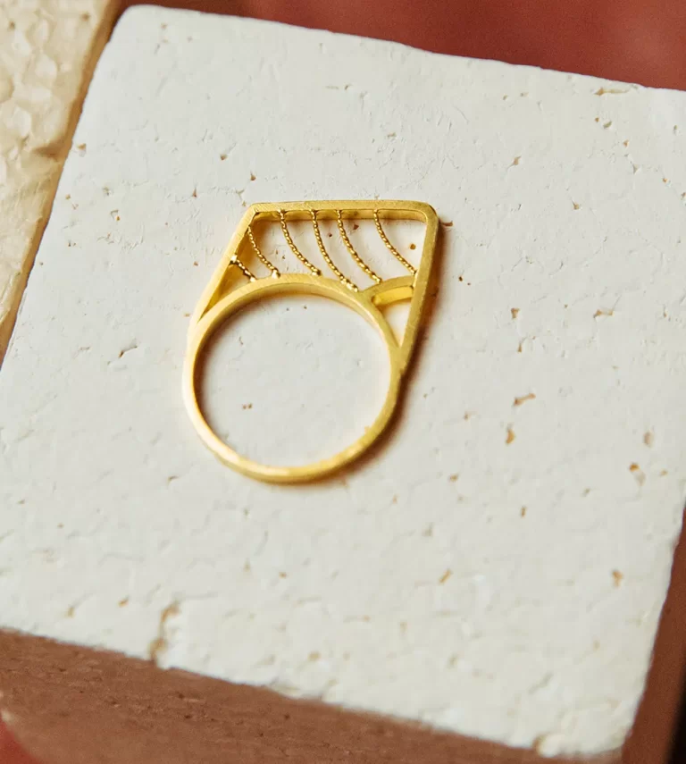 Asymmetrical Ring