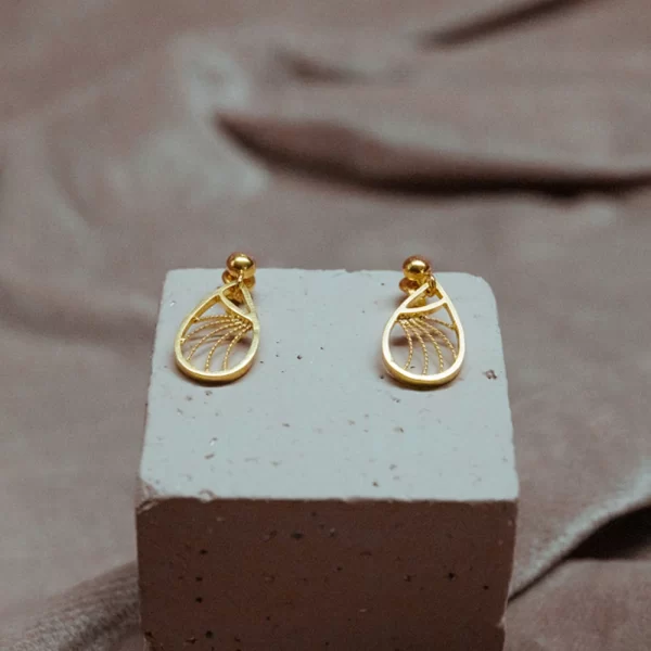 Almond Earrings