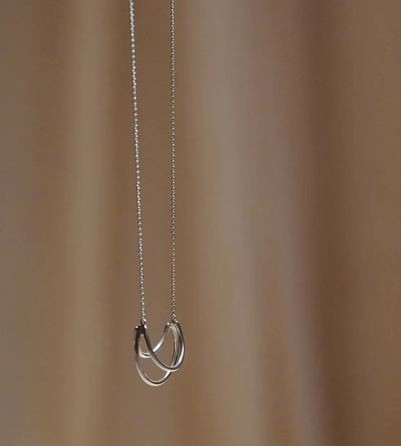 Triplets Necklace