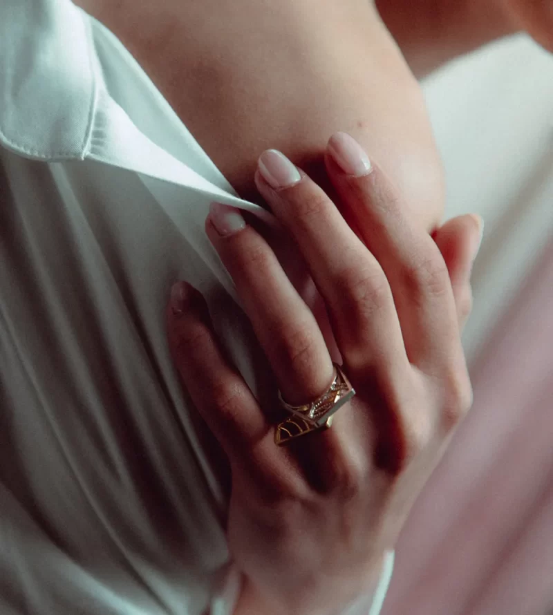 Trapezoid Ring
