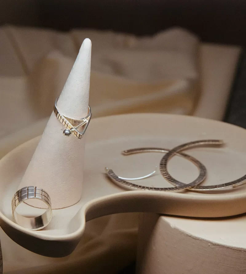 Triangle Ring